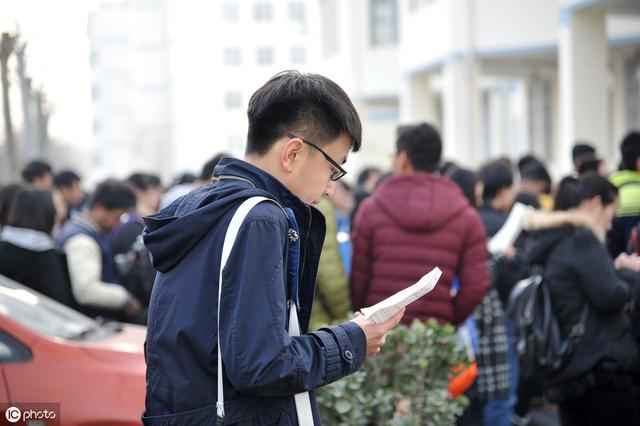 四六级考前押题必备:四级热点高分范文20篇