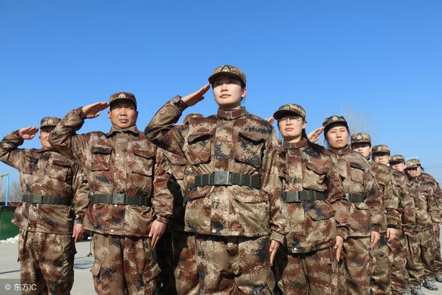 高初中生早读最佳范本——汪国真精短美文《美与风度》等5篇