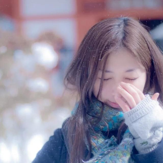 适合这个季节发朋友圈的句子 适合这个季节发朋友圈的句子