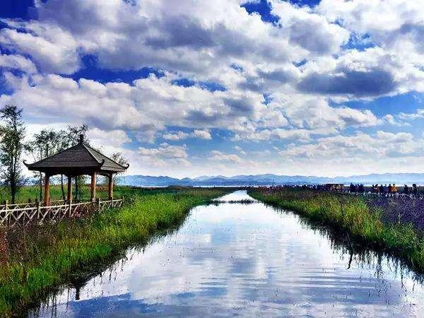 写季节的句子10字 写季节的句子10字
