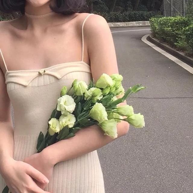 描写梅雨季节的感慨句子 描写梅雨季节的感慨句子