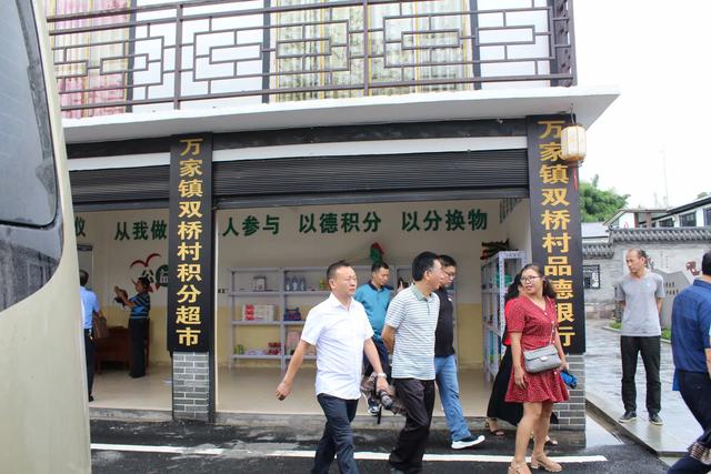 八月丰收的季节句子 八月丰收的季节句子