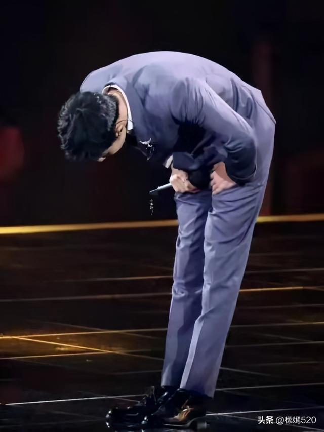 赞美肖战的句子藏头诗 赞美肖战的句子藏头诗