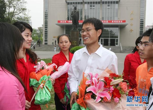 赞美领头羊的励志句子 赞美领头羊的励志句子