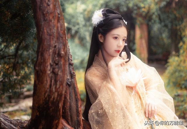 那些10字以内的经典诗句和句子,你看适合发朋友圈吗?