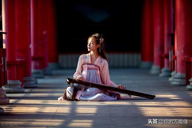 那些10字以内的经典诗句和句子,你看适合发朋友圈吗?