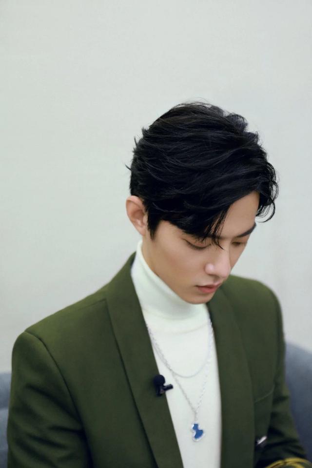 赞美肖战的句子大全