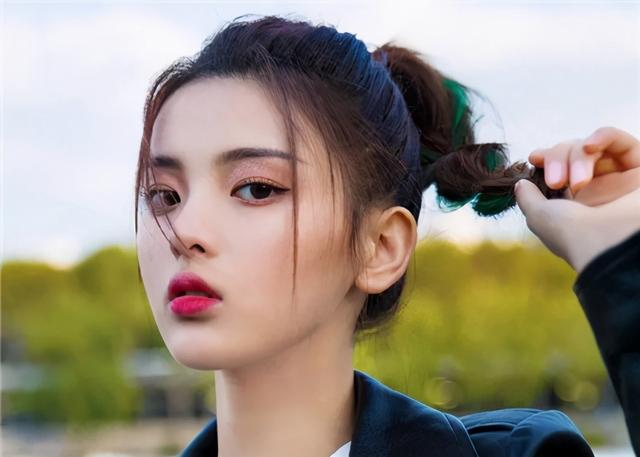 英文赞美女孩的句子 英文赞美女孩的句子