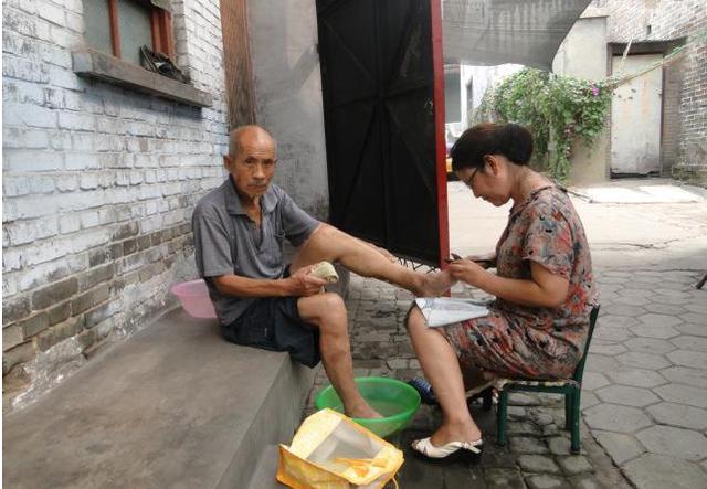 霸气句子简短好听十字以内 霸气句子简短好听十字以内