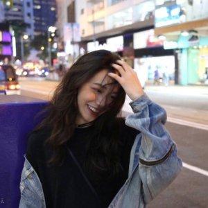 16句暗示“我喜欢你”的告白句子,第一眼就爱上