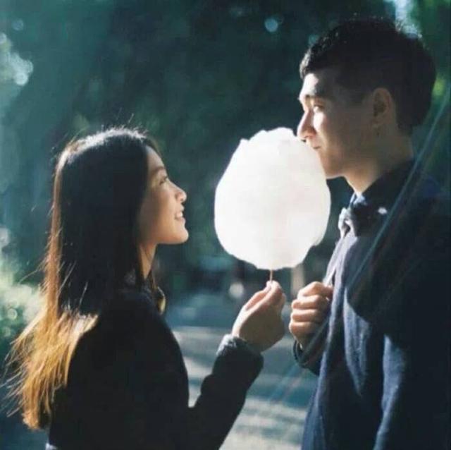 4句可以“倒着读”的情话,句句撩到腿软,我用第一个