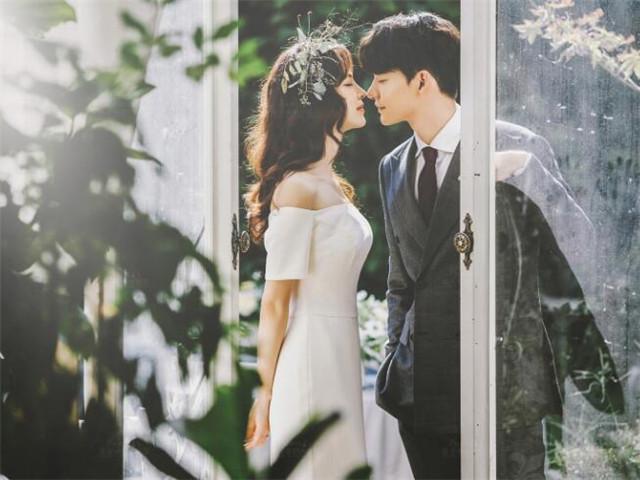 婚礼上新娘对新郎表白说些什么