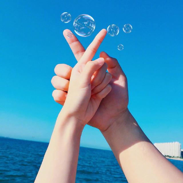 夜晚:来一句打动人心的爱情表白说说,句句浪漫深情!
