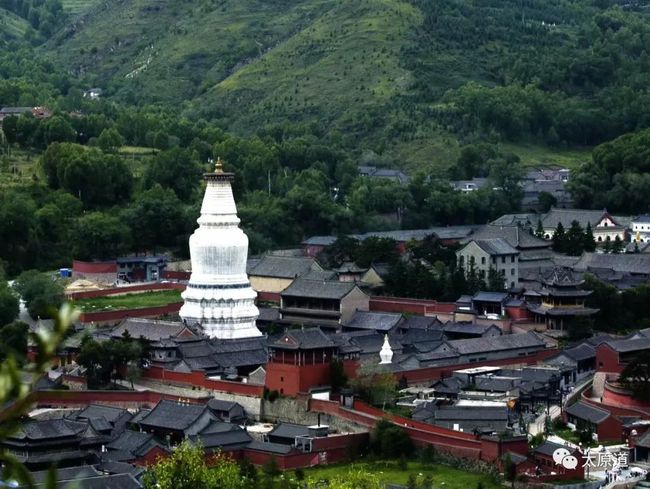 形容五台山唯美句子(适合在五台山发的文案)