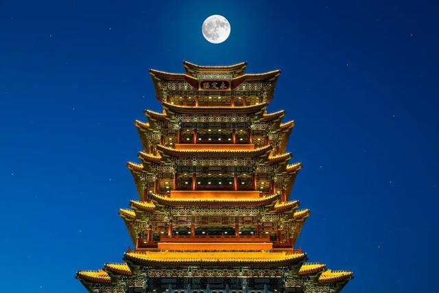 月亮诗词大全唯美句子 月亮诗词大全唯美句子