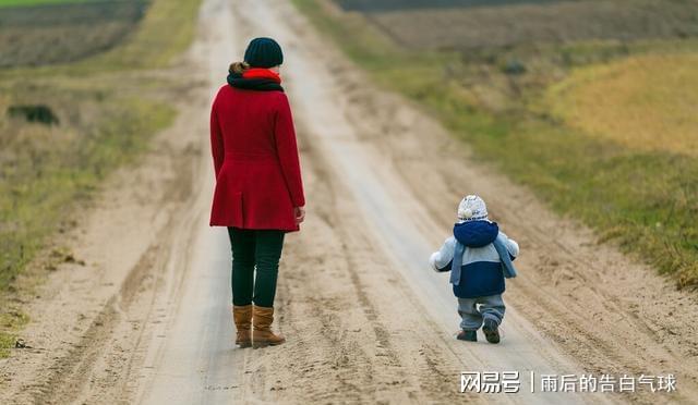 霸气开心的句子说说心情_(朋友圈说说得好句子)