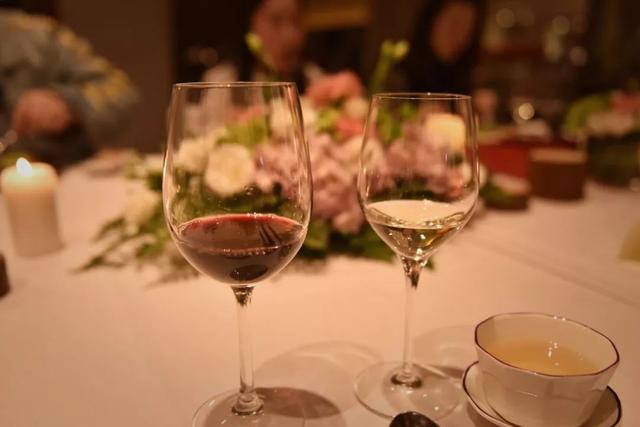 形容苏州美食的唯美句子 形容苏州美食的唯美句子