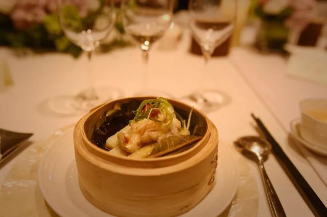 形容苏州美食的唯美句子 形容苏州美食的唯美句子