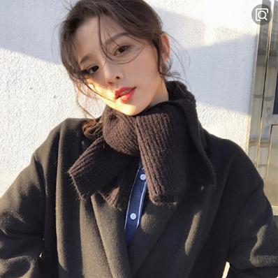 最近女生伤感霸气句子,放手很痛,也不过是生活中的过客