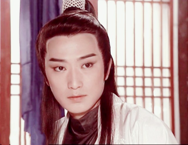 武功高强霸气的句子(古代形容武功高强的句子)