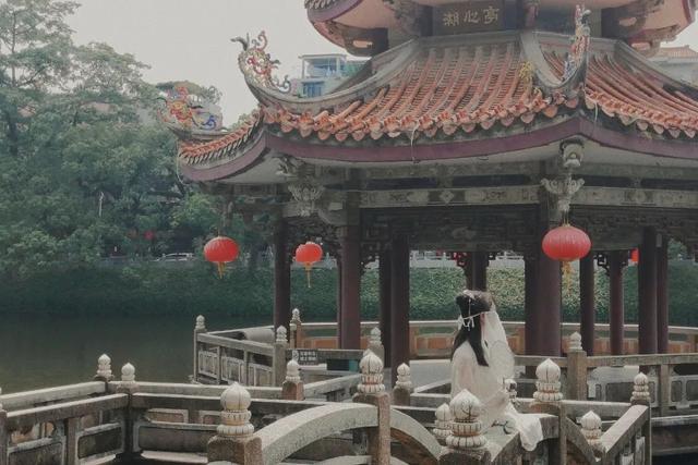 《西厢记》中的唯美句子,文艺典雅,读完余香满口