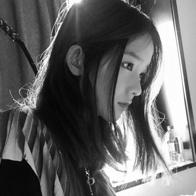 最近很火的16句霸气句子:狮子不和狗玩,这就是规矩!