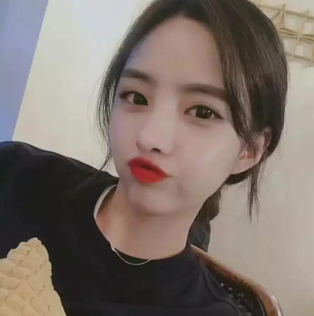 16句又酷又拽的句子:吃醋是最明显的告白