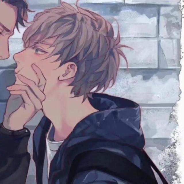 君已陌路,何惧刹那芳华