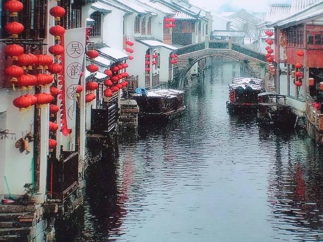 一袭江南梦,醉卧烟雨中!