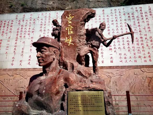 温馨提示下雪天的句子 温馨提示下雪天的句子