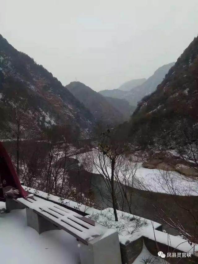 温馨提示下雪天的句子 温馨提示下雪天的句子