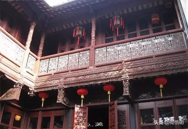 形容房子温馨气氛的句子 形容房子温馨气氛的句子