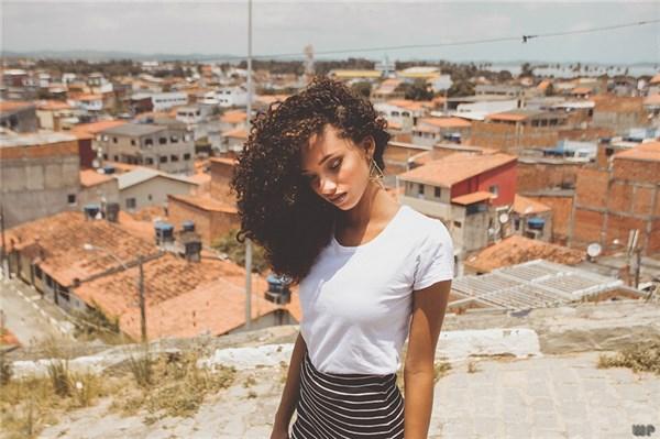 10句唯美人生语录告诉自己：我可以不完美，但一定要真实