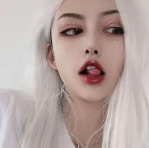 一人一句绿茶经典语录，看完颠覆你的“世界观”，网友：在下佩服