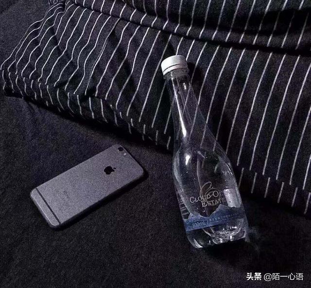 特别走心的“心酸”英文短句，句子不长，但很心碎很心疼