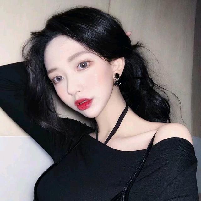 头像+句子：你吃不到的葡萄我吃到了 特别甜