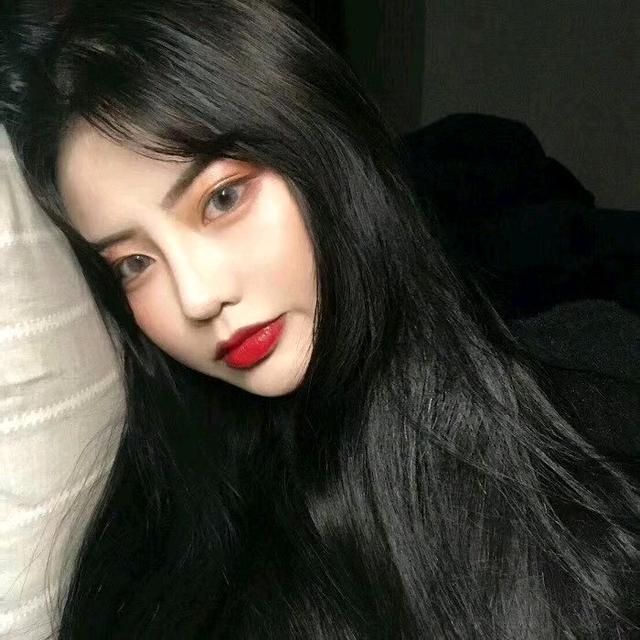 头像+句子：你吃不到的葡萄我吃到了 特别甜