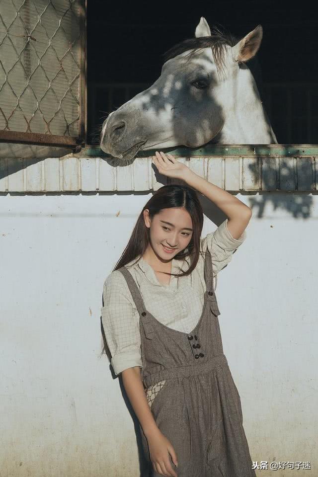 比较伤感有内涵的句子，痛心入骨，让人情不自禁的流泪！