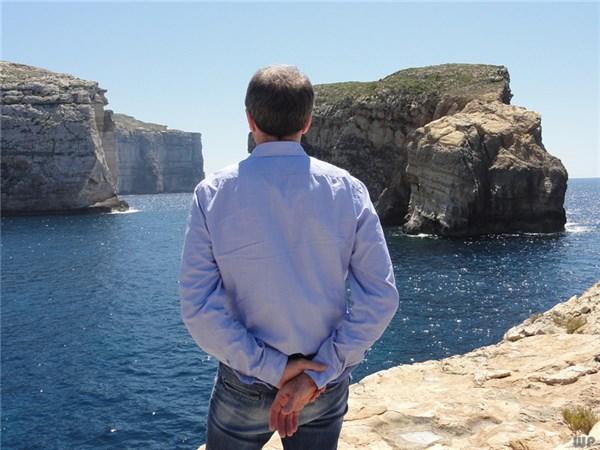 点赞最多的经典短句子，让人回味无穷！