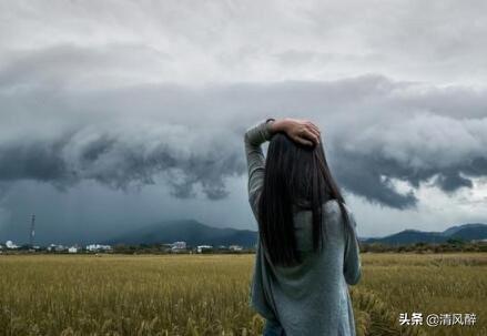 败给爱情的伤感句子委屈说说