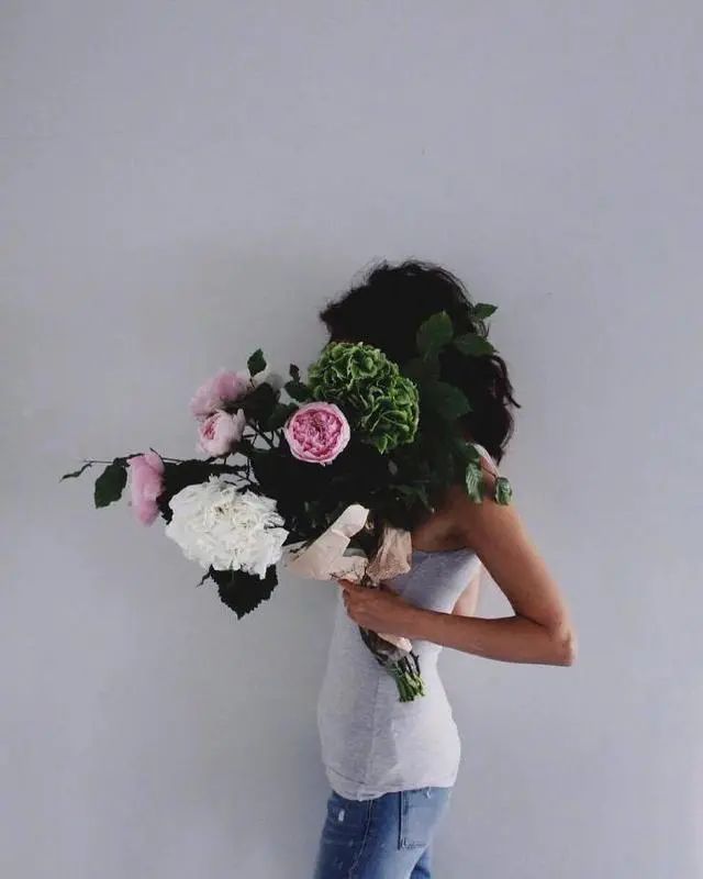 唯美深情的伤感句子,句句让人心碎!-句子橘 唯美深情的伤感句子,句句让人心碎!-句子橘