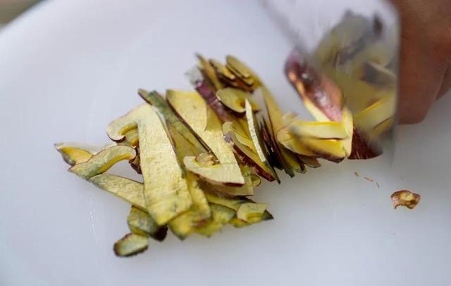 赞美野生菌美食的句子
