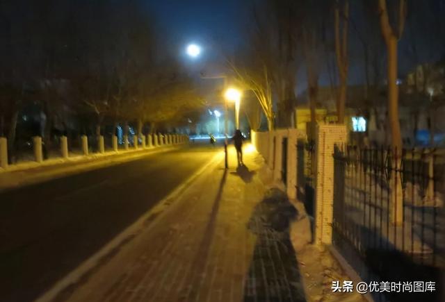 夜景短句唯美