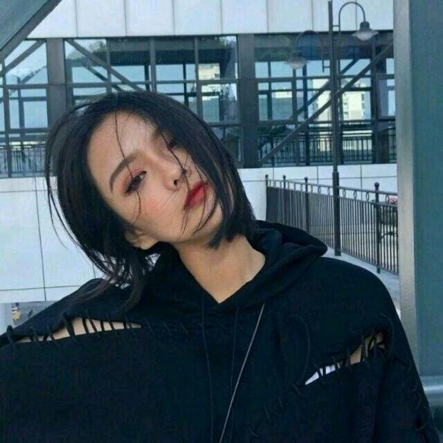 抖音上霸气侧漏的励志句子,你有你的执着,我也有我的洒脱